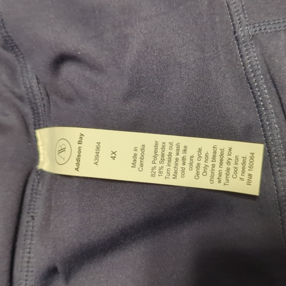 *new with tags* Addison Bay Navy Cropped Leggings with Pink Stripes size 4X - Picture 4 of 6